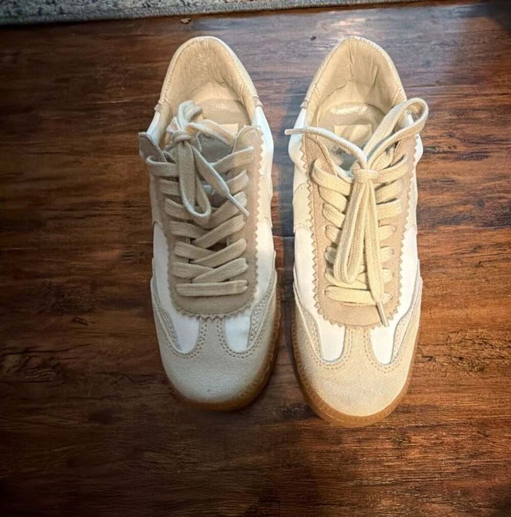 Dolce Vita Notice Sneaker Size 6 Ivory Multi Nylon